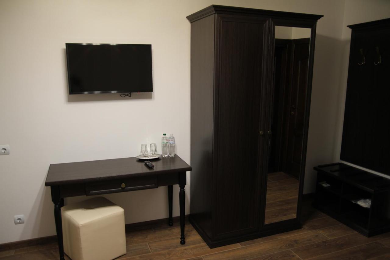 Купецький Двір Hotel Mizhhirya  Екстериор снимка